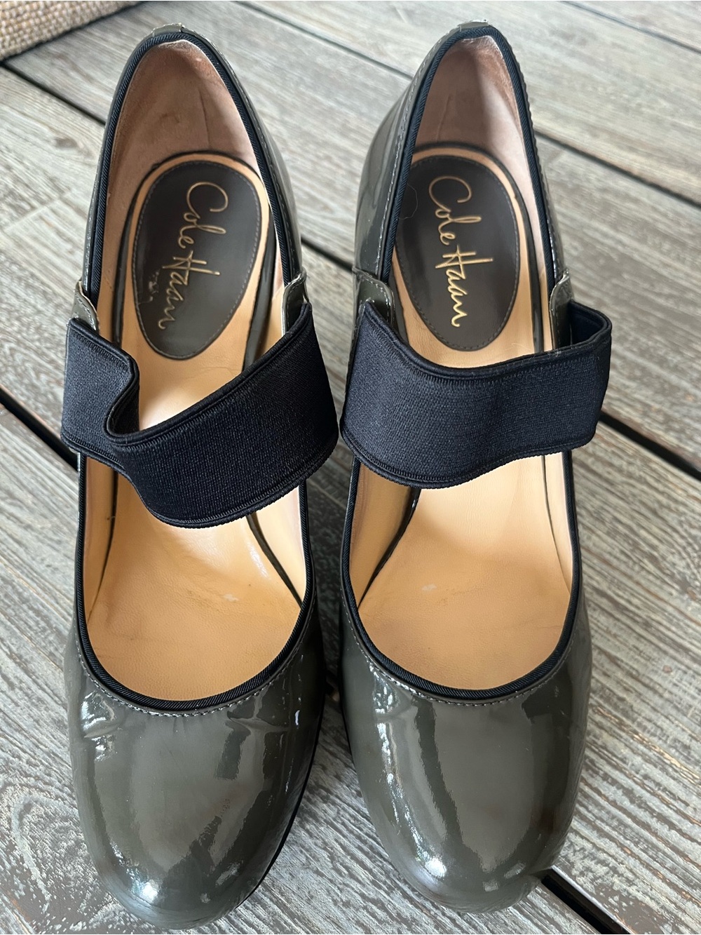 COLE HAAN patent heels with elastic strip, size 9.